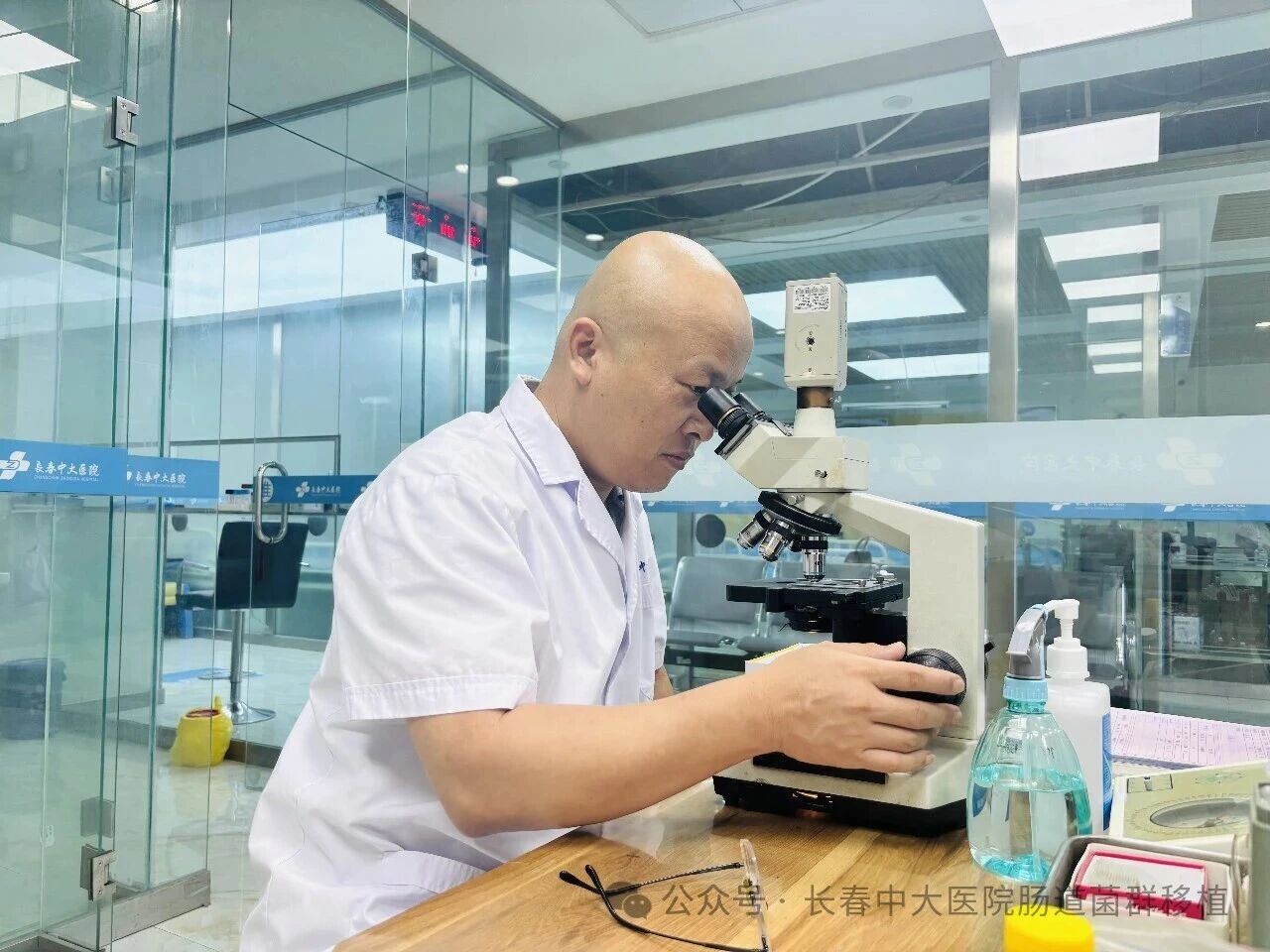 邯郸市|高朋磊医师：左手男科临床，右手肠道菌群移植深入研究